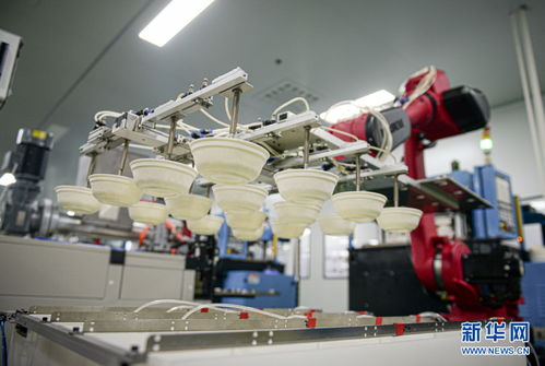 強(qiáng)信心 走進(jìn)百企丨運(yùn)鴻集團(tuán) 堅(jiān)持新發(fā)展理念，以技術(shù)創(chuàng)新驅(qū)動(dòng)全生物降解產(chǎn)品走向全球